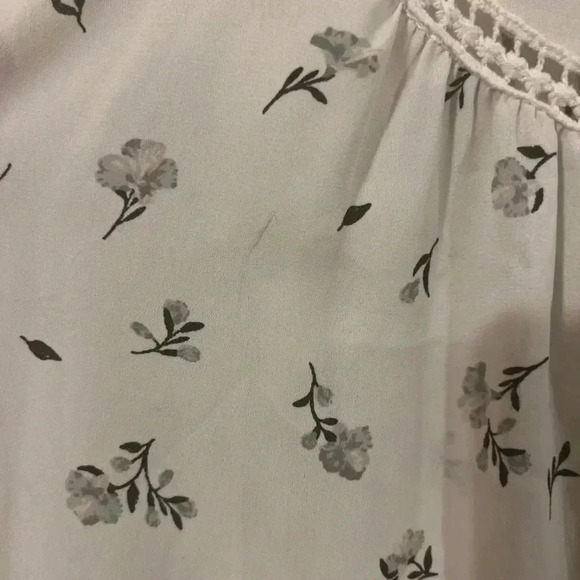 Sienna Sky Woman’s Floral Cut Out Blouse - Picture 6 of 6